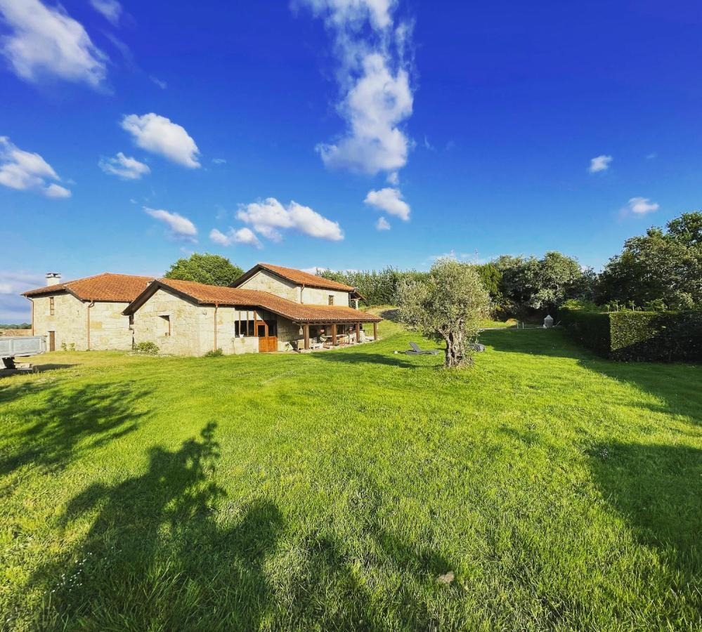 Casa De Campo Con Piscina, Entera O Por Habitaciones Amoeiro Bagian luar foto