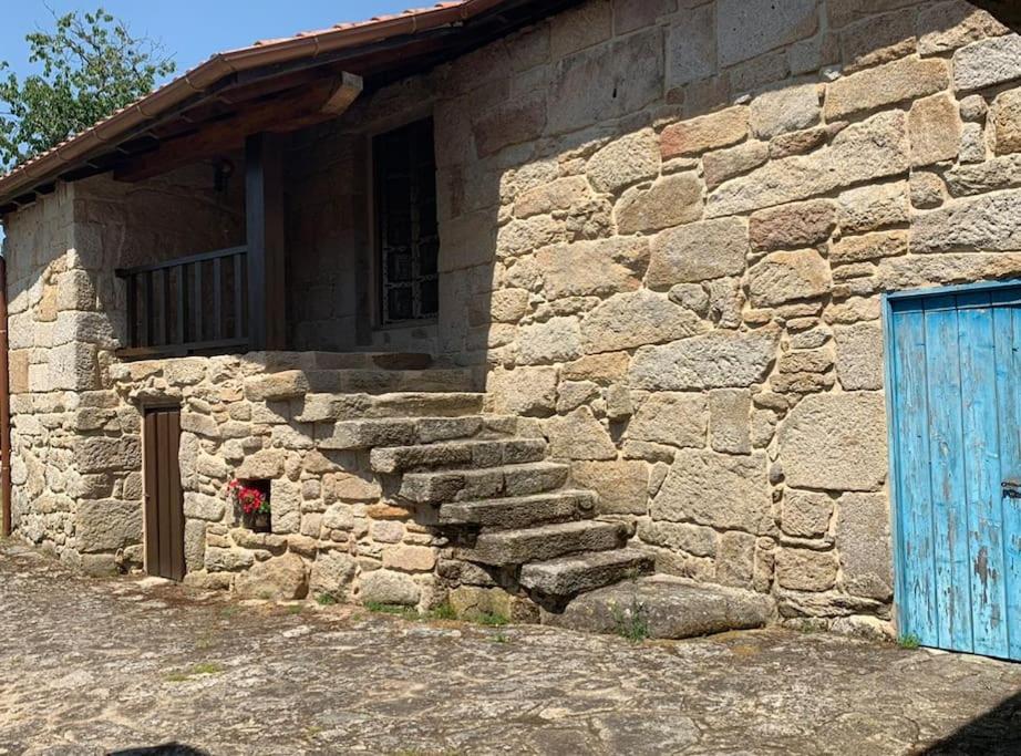 Casa De Campo Con Piscina, Entera O Por Habitaciones Amoeiro Bagian luar foto