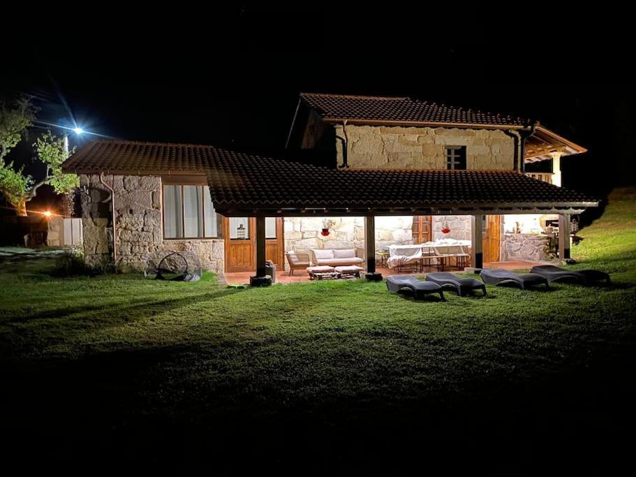 Casa De Campo Con Piscina, Entera O Por Habitaciones Amoeiro Bagian luar foto