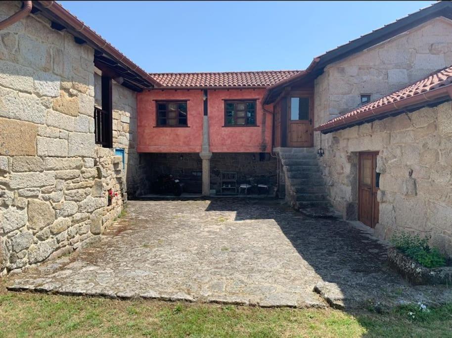 Casa De Campo Con Piscina, Entera O Por Habitaciones Amoeiro Bagian luar foto