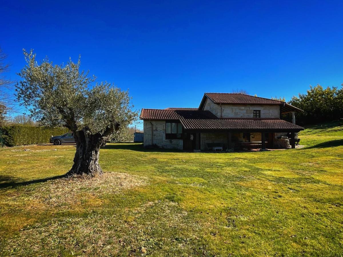 Casa De Campo Con Piscina, Entera O Por Habitaciones Amoeiro Bagian luar foto